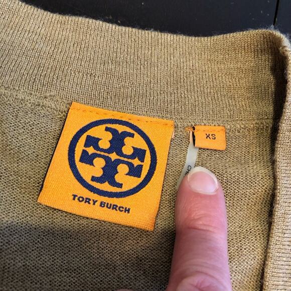 Tory Burch tan v neck button merino wool cardigan size Extra Small XS - flawed - Picture 6 of 13